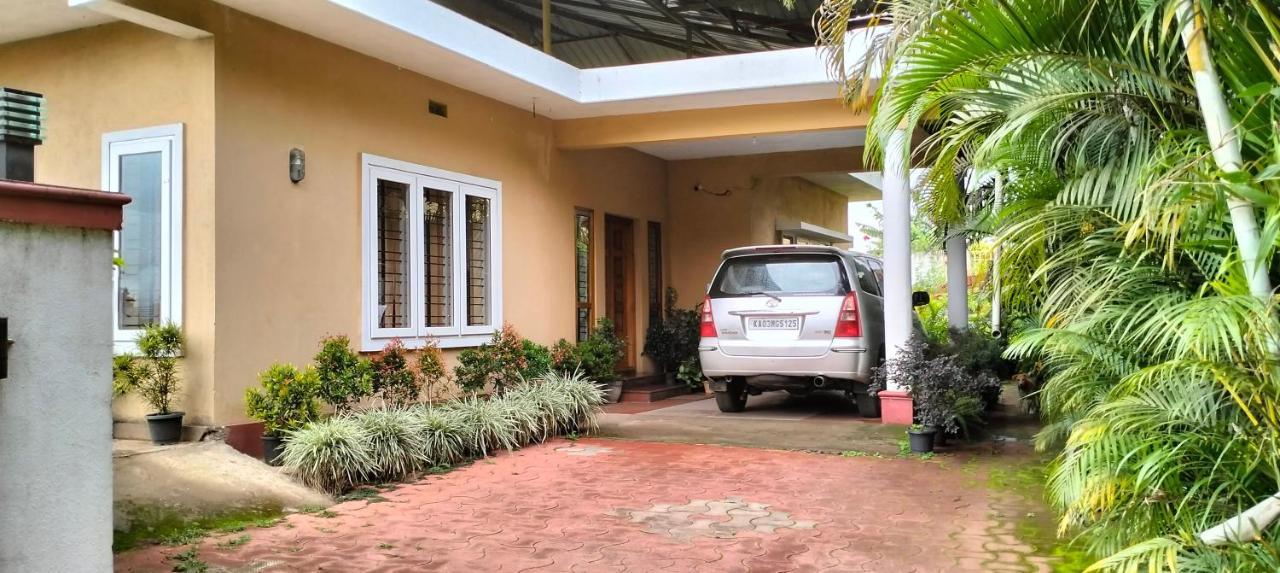 Holidayincoorg Orchid Villa Madikeri Exterior foto